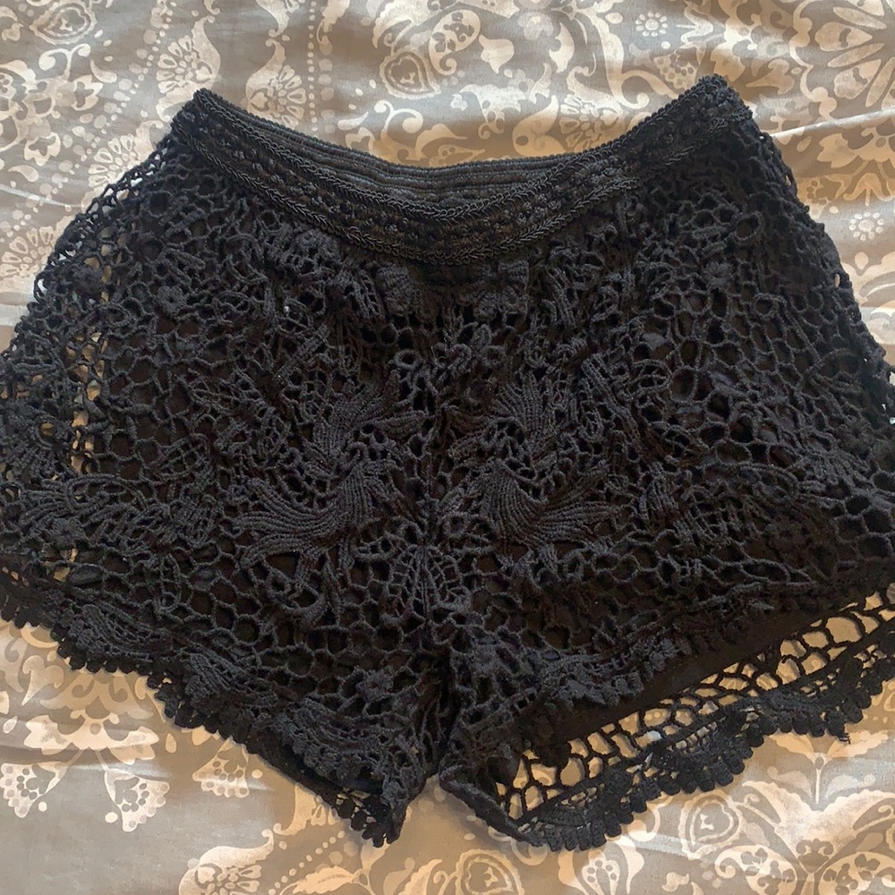 Crochet stretch shorts